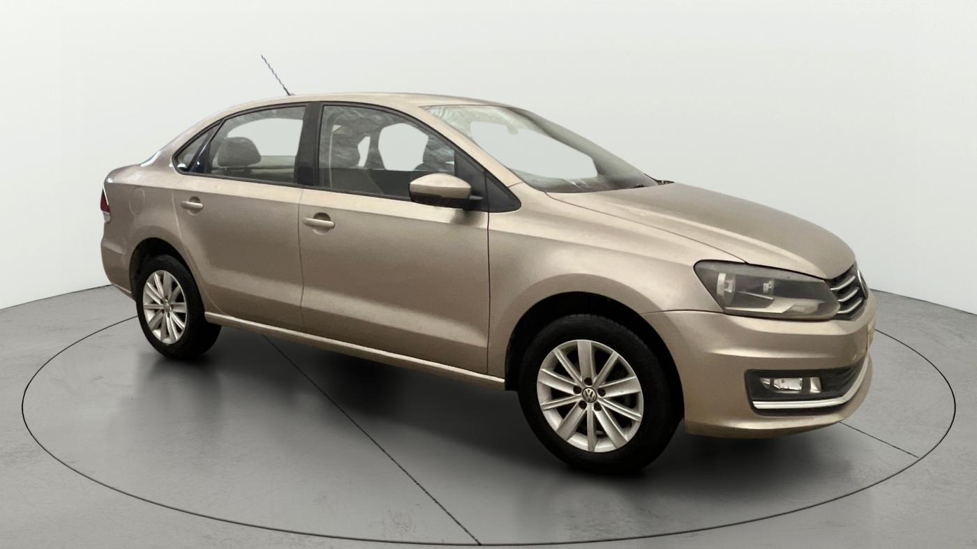 2015 Volkswagen Vento HIGHLINE 1.6 MPI, Petrol, Manual, 67,135 km, SRP