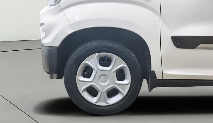 2022 Maruti S PRESSO VXI S-CNG, CNG, Manual, 27,008 km, Left Front Wheel