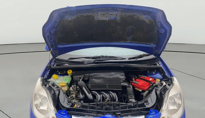 2013 Ford Figo ZXI 1.2 PETROL, Petrol, Manual, 96,606 km, Open Bonet