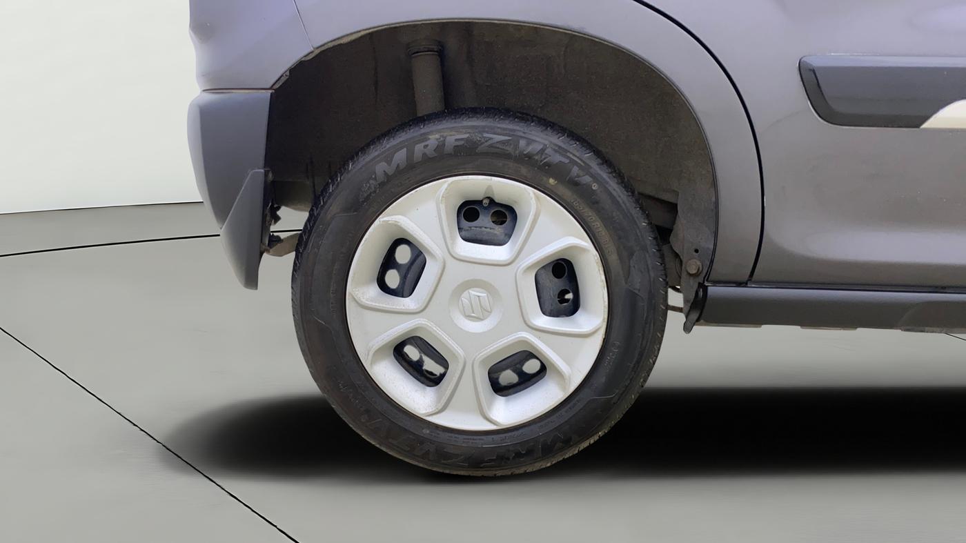 2019 Maruti S PRESSO VXI+, Petrol, Manual, 21,899 km, Right Rear Wheel