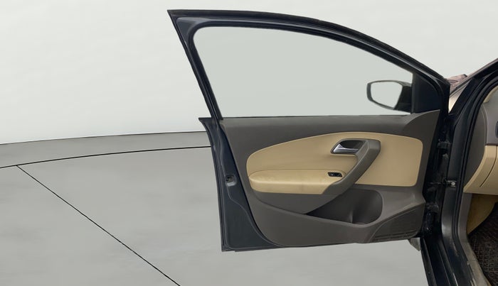 2016 Volkswagen Vento HIGHLINE PETROL AT, Petrol, Automatic, 1,21,165 km, LHS Front Door