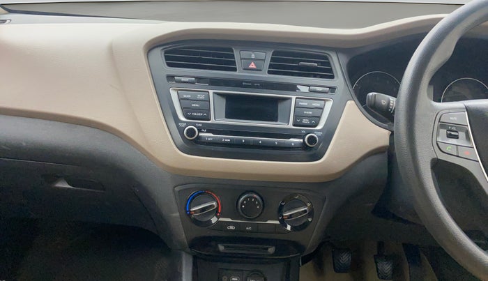 2014 Hyundai Elite i20 MAGNA 1.2, Petrol, Manual, 1,17,677 km, Air Conditioner