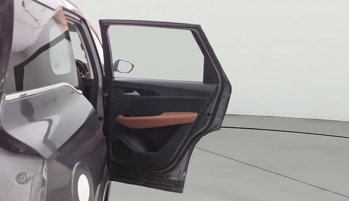 2021 MG HECTOR PLUS SHARP 2.0 DIESEL TURBO MT 6-STR, Diesel, Manual, 46,102 km, RHS Rear Door