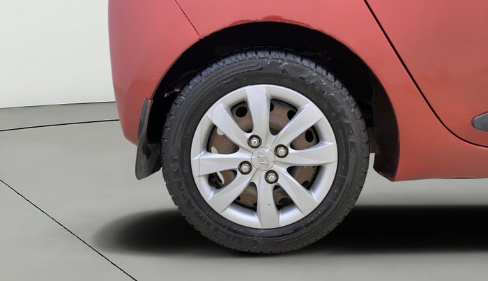 2013 Hyundai Eon MAGNA +, Petrol, Manual, 53,581 km, Right Rear Wheel