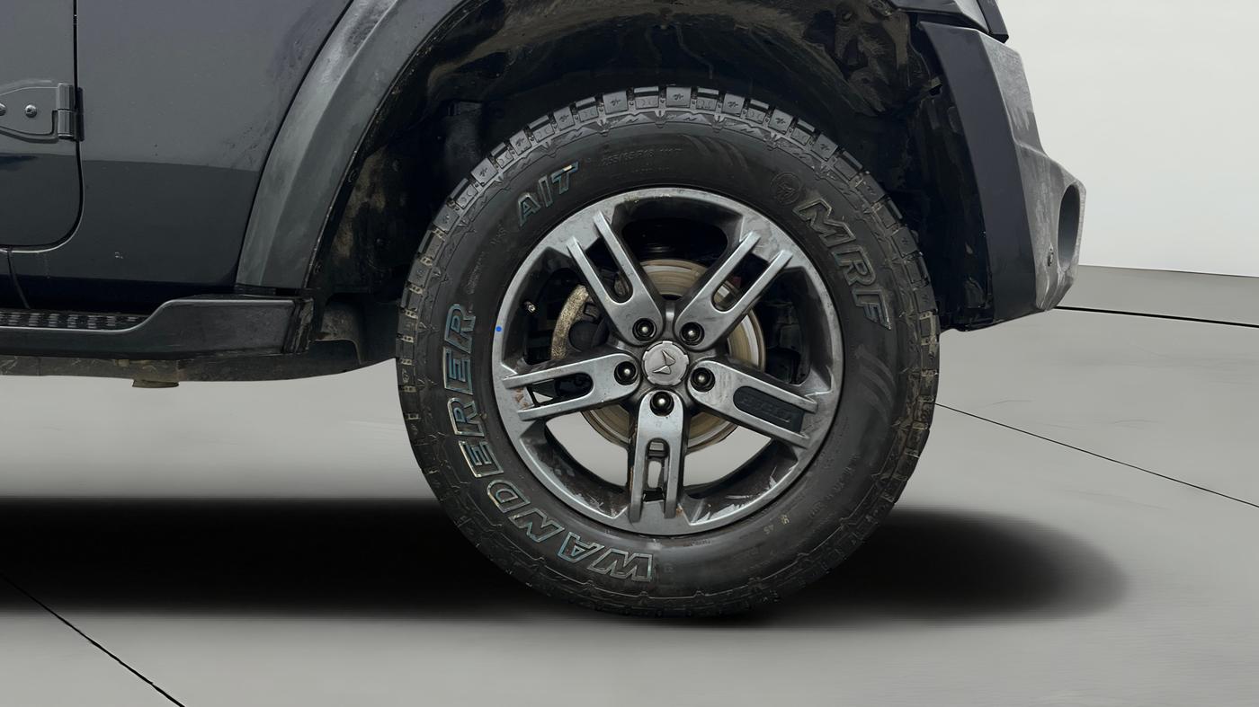 2023 Mahindra Thar LX P 2WD AT HT, Petrol, Automatic, 24,135 km, Right Front Wheel