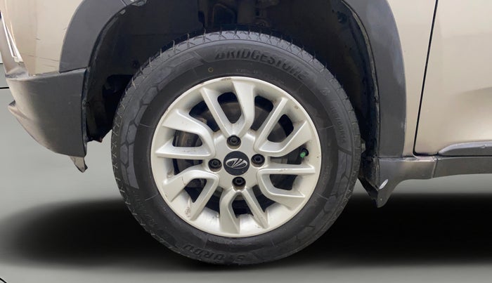 2016 Mahindra Kuv100 K8 6 STR, Petrol, Manual, 94,762 km, Left Front Wheel