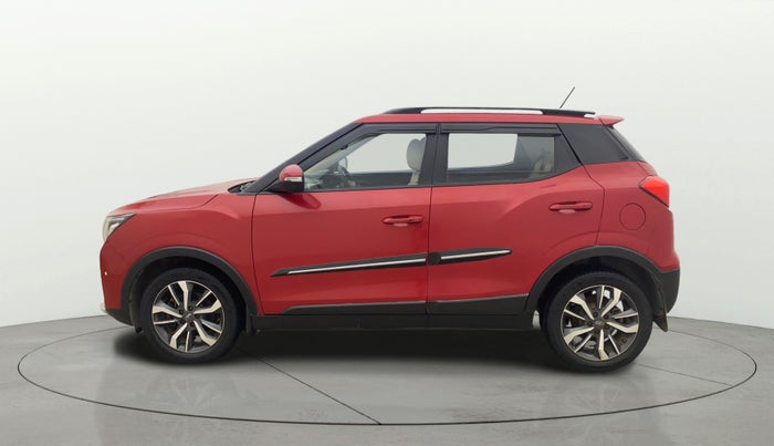 2021 Mahindra XUV300 W8 (O) 1.2 PETROL AMT, Petrol, Automatic, 59,338 km, Left Side