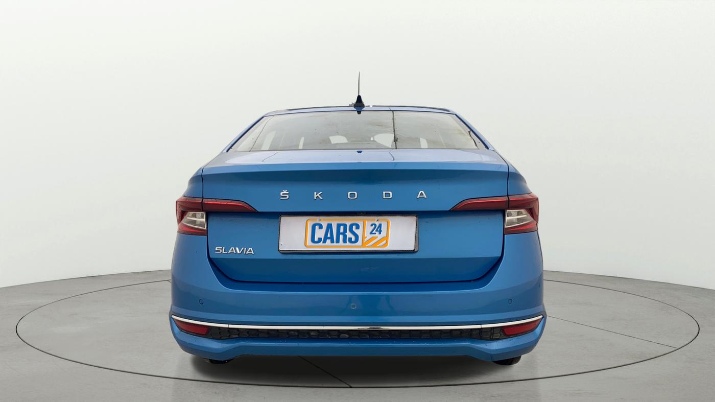 2022 Skoda SLAVIA STYLE 1.0L TSI MT, Petrol, Manual, 33,274 km, Back/Rear