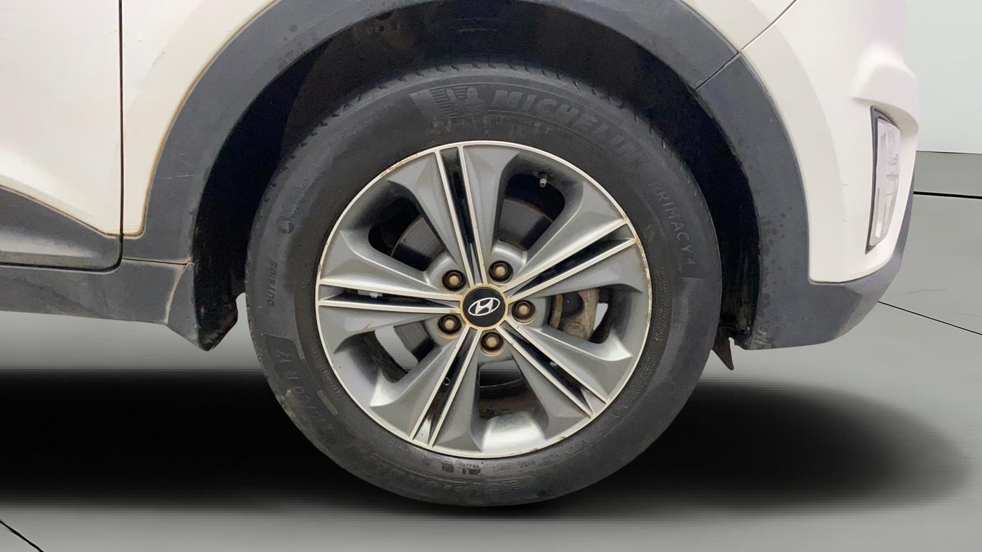 2017 Hyundai Creta SX PLUS AT 1.6 PETROL, Petrol, Automatic, 73,345 km, Right Front Wheel