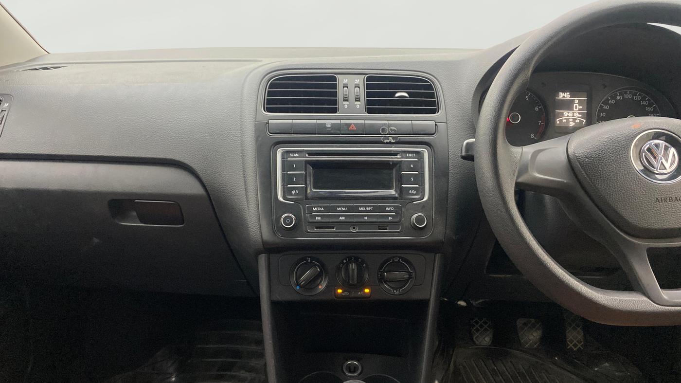 2015 Volkswagen Polo COMFORTLINE 1.2L, Petrol, Manual, 94,778 km, Air Conditioner