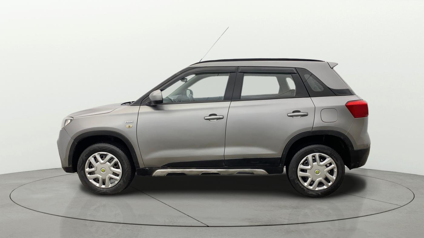 2018 Maruti Vitara Brezza VDI, Diesel, Manual, 91,743 km, Left Side