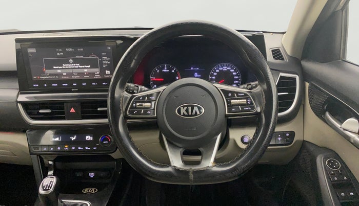 2020 KIA SELTOS HTX 1.5 DIESEL, Diesel, Manual, 1,30,684 km, Steering Wheel Close Up