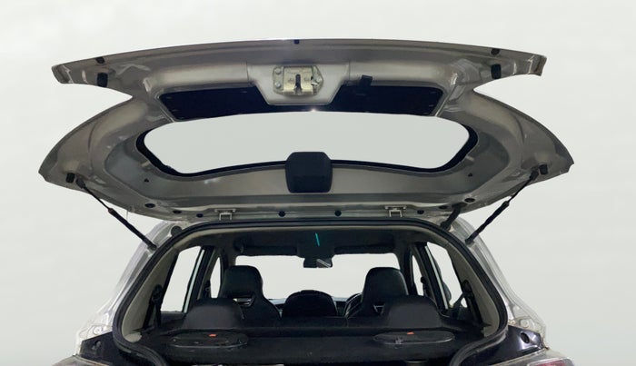 2018 Mahindra KUV 100 NXT K2 D 6S, Diesel, Manual, 68,448 km, Boot Door Open