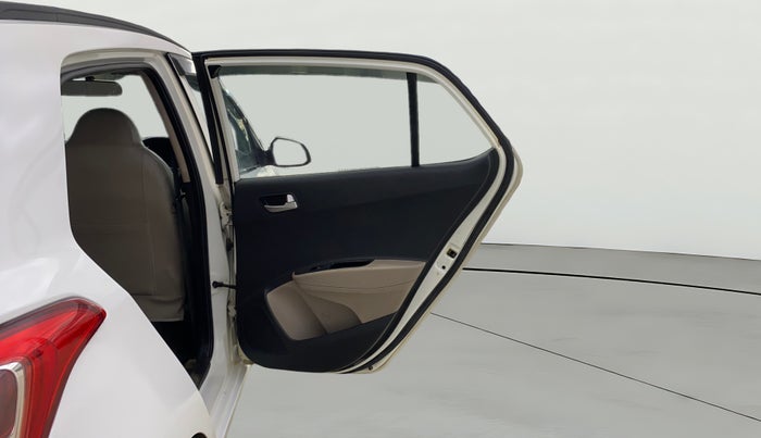 2015 Hyundai Grand i10 ASTA AT 1.2 KAPPA VTVT, Petrol, Automatic, 60,614 km, RHS Rear Door