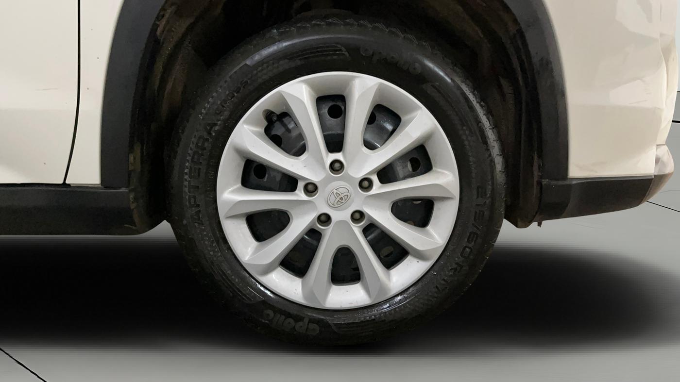 2024 Toyota URBAN CRUISER HYRYDER E NEO DRIVE, Petrol, Manual, 12,503 km, Right Front Wheel