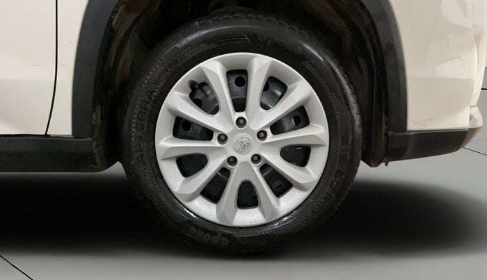 2024 Toyota URBAN CRUISER HYRYDER E NEO DRIVE, Petrol, Manual, 12,442 km, Right Front Wheel