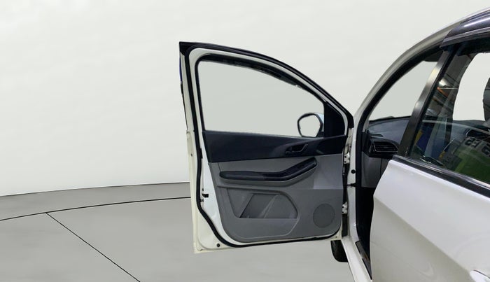 2023 Tata Tiago XT CNG, CNG, Manual, 47,543 km, LHS Front Door