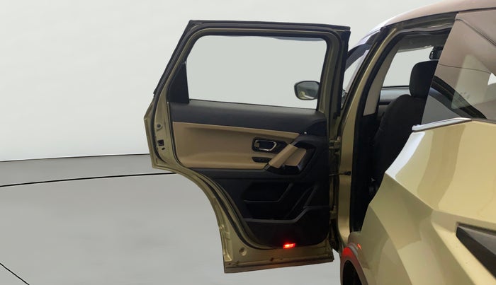 2022 Tata Harrier XZA PLUS 2.0L KAZIRANGA, Diesel, Automatic, 33,445 km, LHS Rear Door