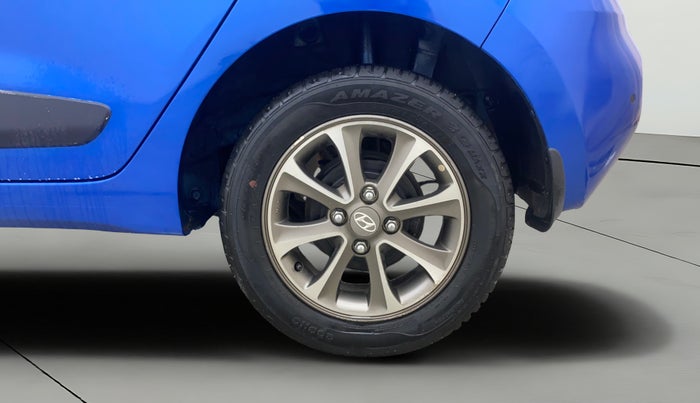 2017 Hyundai Grand i10 SPORTZ (O) 1.2 KAPPA VTVT, Petrol, Manual, 20,422 km, Left Rear Wheel