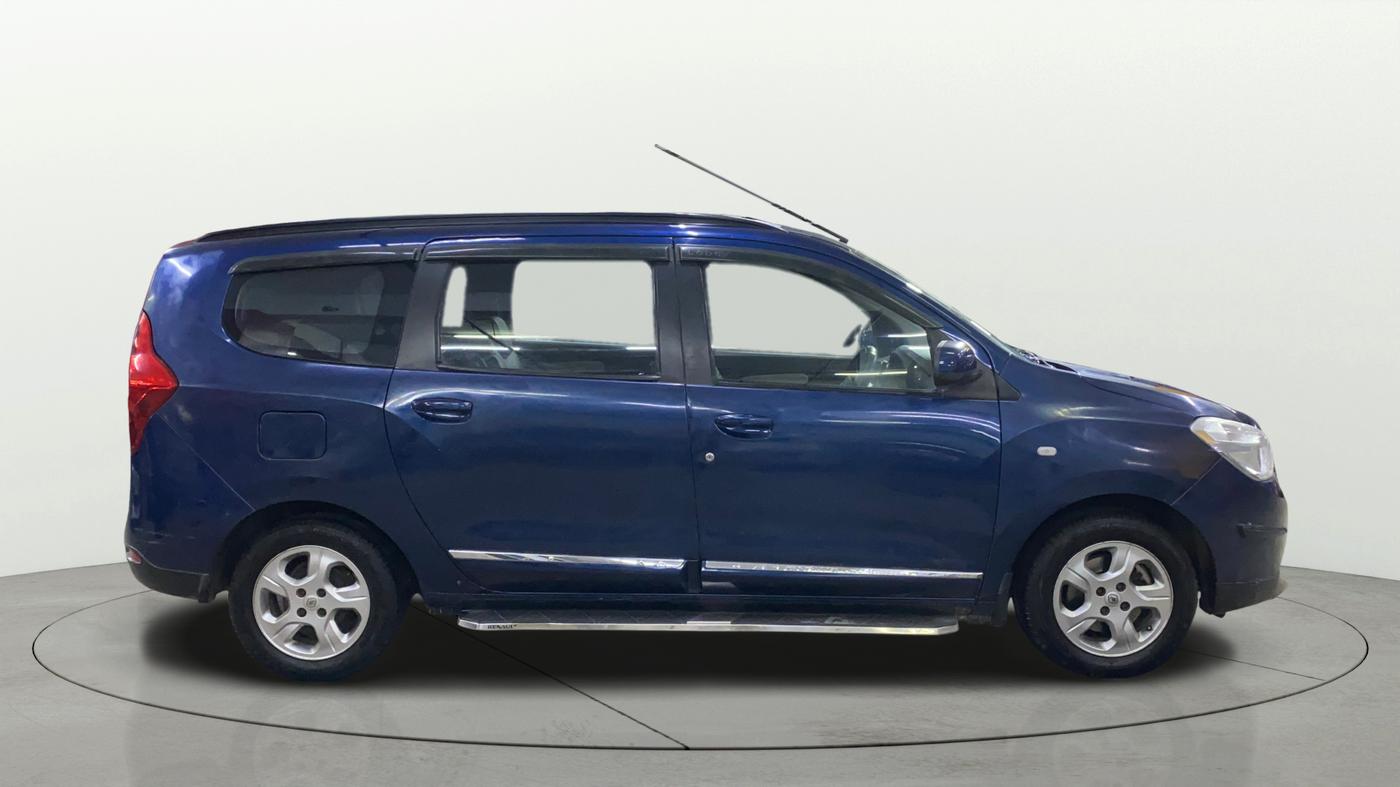 2015 Renault Lodgy 110 PS RXZ 7 STR, Diesel, Manual, 85,293 km, Right Side View