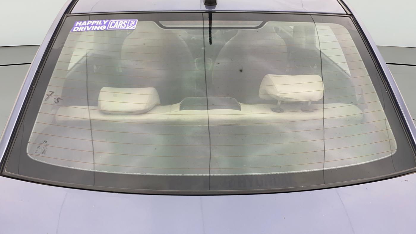 2015 Hyundai Xcent SX AT 1.2 (O), Petrol, Automatic, 79,338 km, Rear Windshield