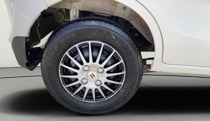 2013 Maruti Alto 800 LXI, Petrol, Manual, 63,056 km, Right Rear Wheel