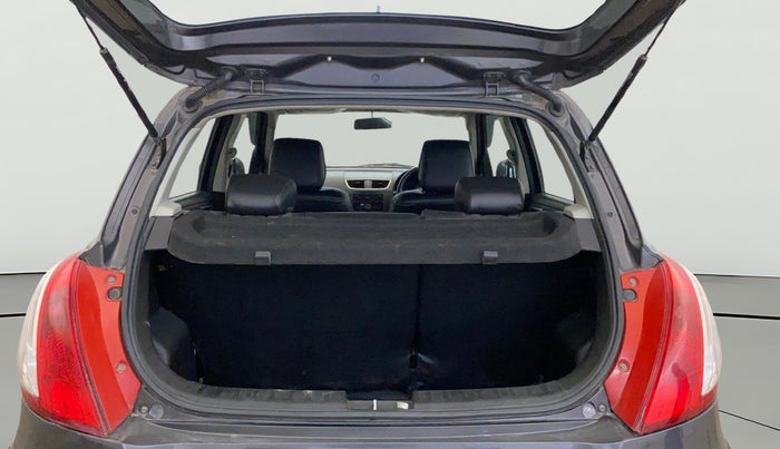 2017 Maruti Swift LXI (O), Petrol, Manual, 60,757 km, Boot Open Zoomed View