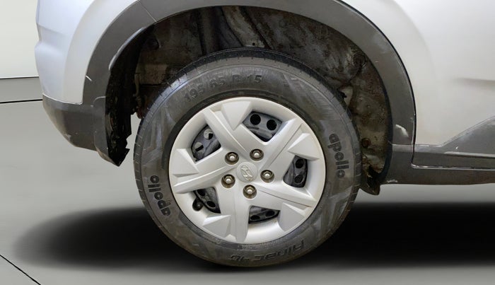 2021 Hyundai VENUE S+ 1.2, Petrol, Manual, 34,447 km, Right Rear Wheel