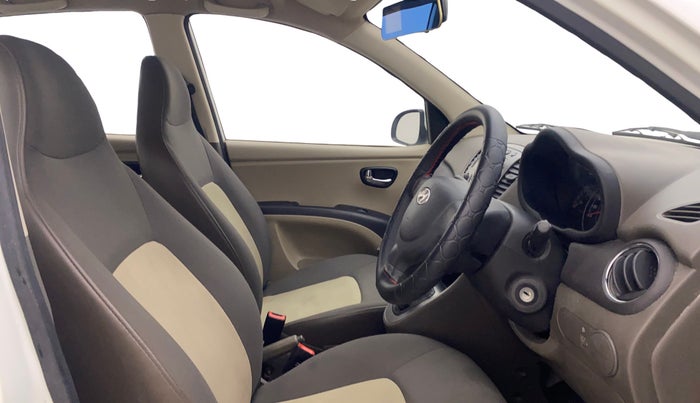 2013 Hyundai i10 SPORTZ 1.2, Petrol, Manual, 40,837 km, Right Side Front Door Cabin