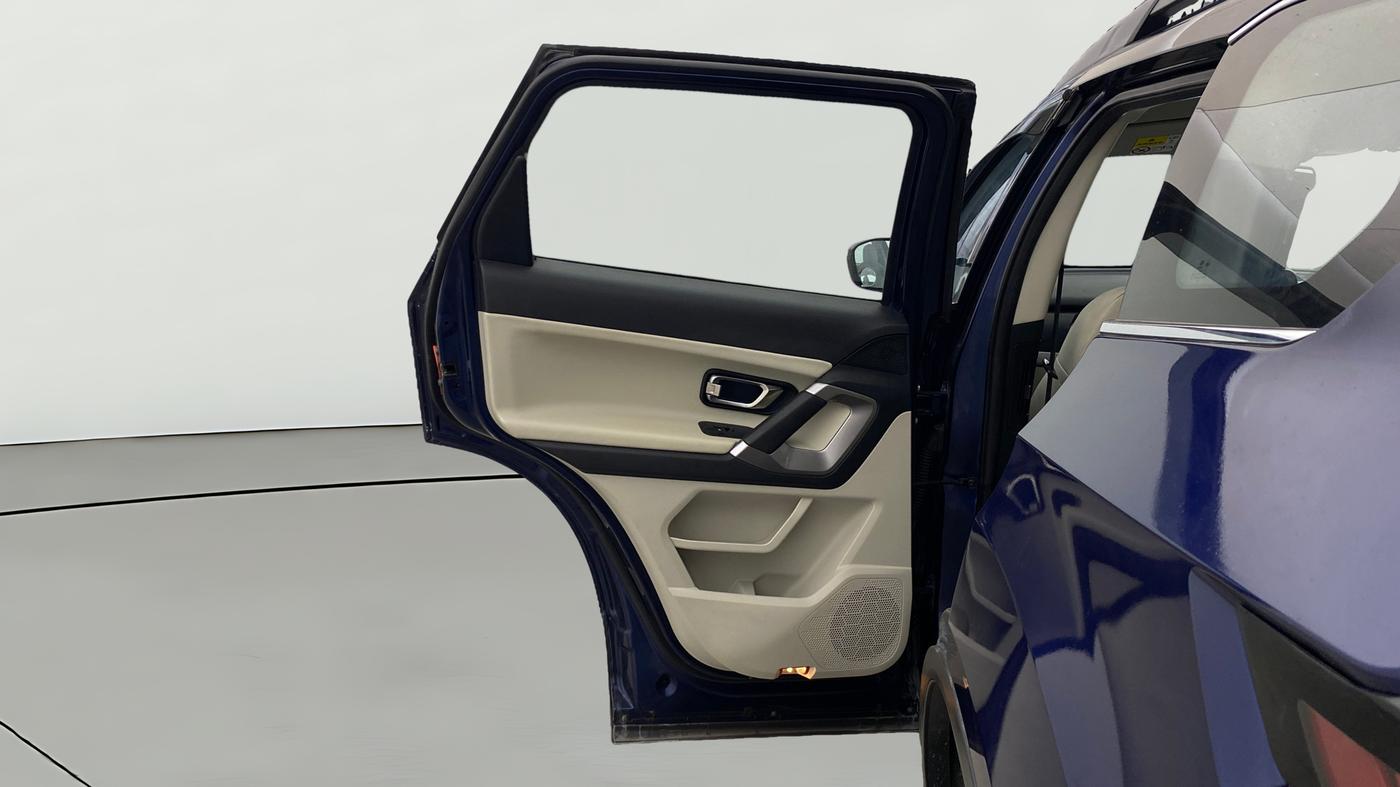 2021 Tata Safari XZA, Diesel, Automatic, 71,350 km, LHS Rear Door