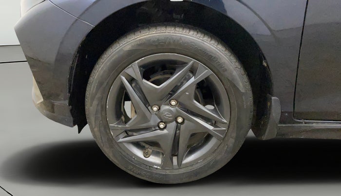 2023 Hyundai NEW I20 Sportz 1.2 IVT, Petrol, Automatic, 28,248 km, Left Front Wheel