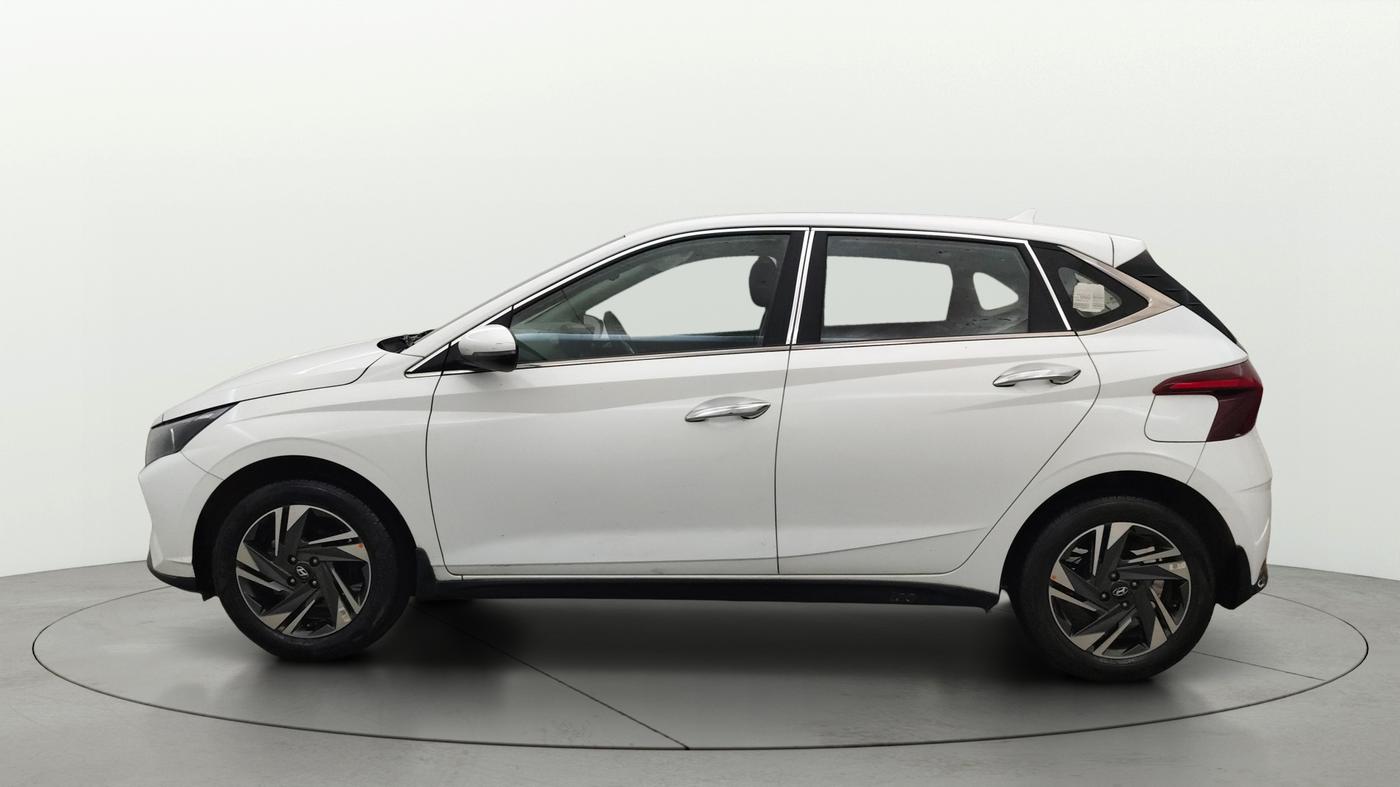 2022 Hyundai NEW I20 ASTA 1.2 MT, Petrol, Manual, 29,269 km, Left Side