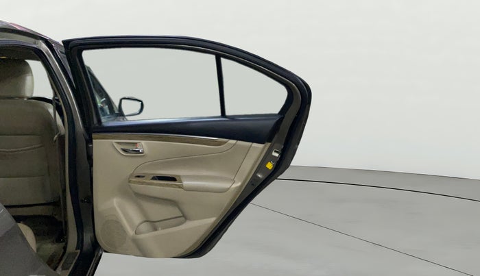 2018 Maruti Ciaz ALPHA 1.5 SHVS PETROL, Petrol, Manual, 82,378 km, RHS Rear Door