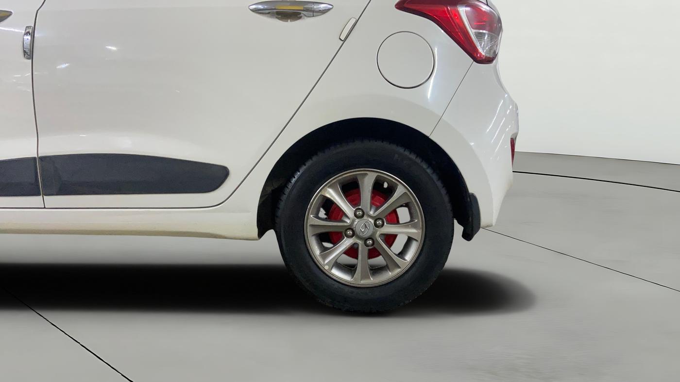 2016 Hyundai Grand i10 ASTA (O) AT 1.2 KAPPA VTVT, Petrol, Automatic, 52,189 km, Left Rear Wheel