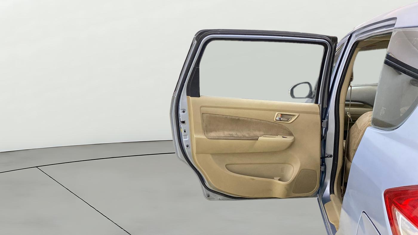 2014 Maruti Ertiga ZXI, Petrol, Manual, 1,09,924 km, LHS Rear Door