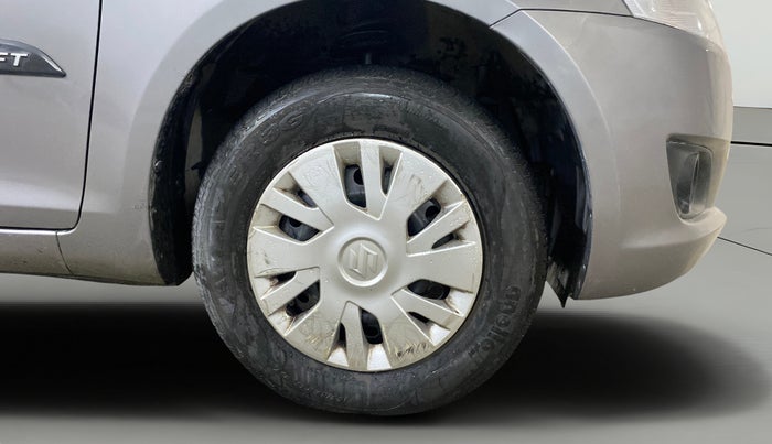 2014 Maruti Swift VXI, Petrol, Manual, 55,241 km, Right Front Wheel