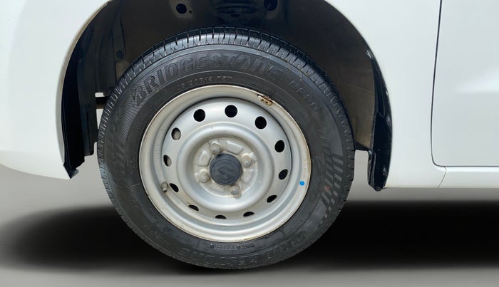 2014 Maruti Wagon R 1.0 LXI, Petrol, Manual, 80,116 km, Left Front Wheel