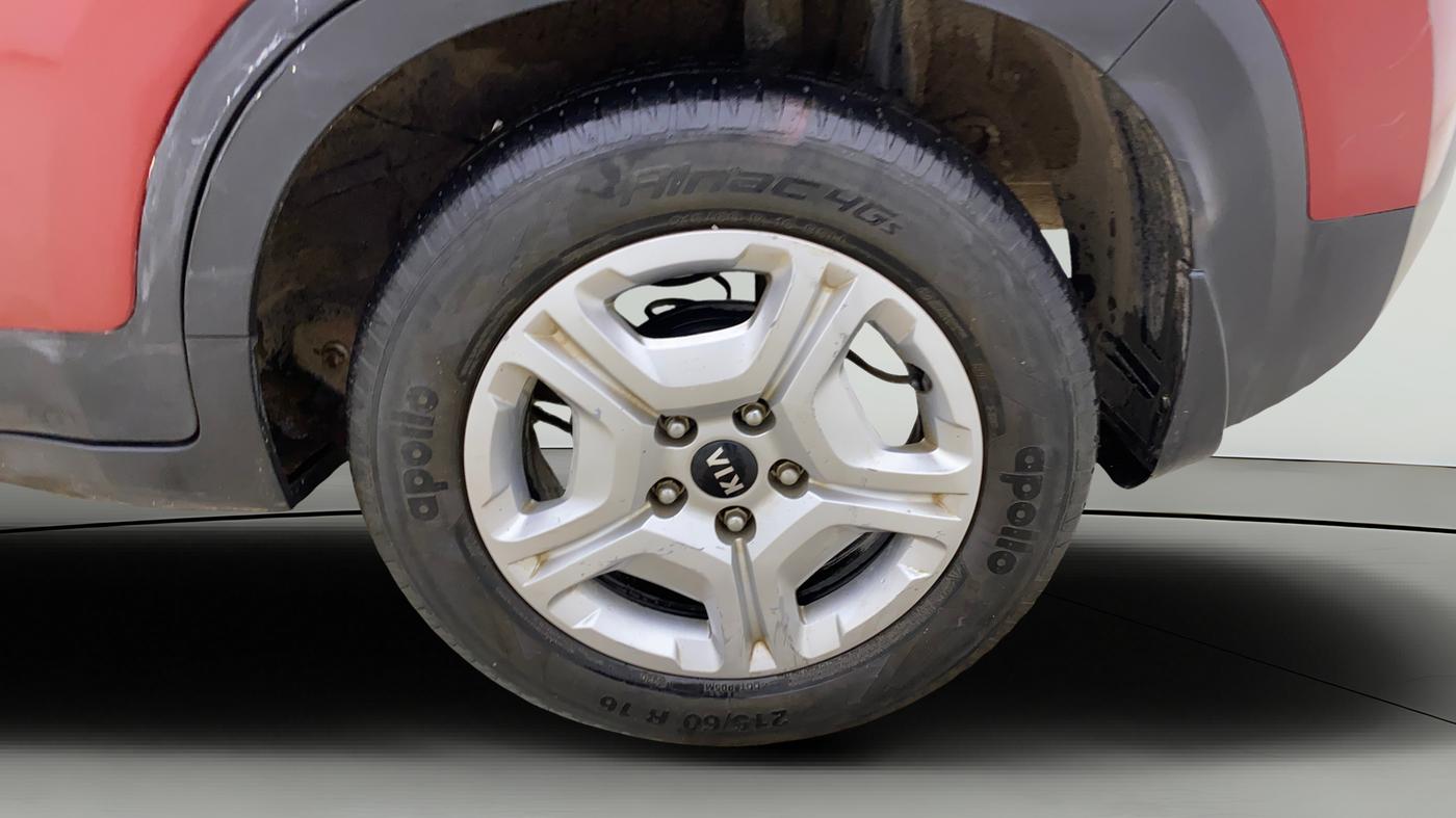 2020 KIA SONET HTK PLUS 1.2, Petrol, Manual, 61,916 km, Left Rear Wheel