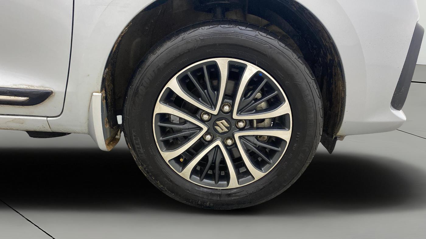 2022 Maruti Ertiga ZXI SHVS, Petrol, Manual, 66,537 km, Right Front Wheel