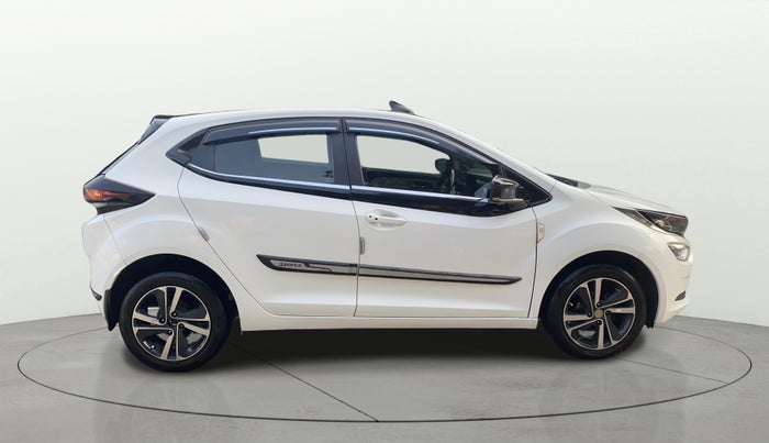 2022 Tata ALTROZ XZ PLUS PETROL, Petrol, Manual, 48,172 km, Right Side View