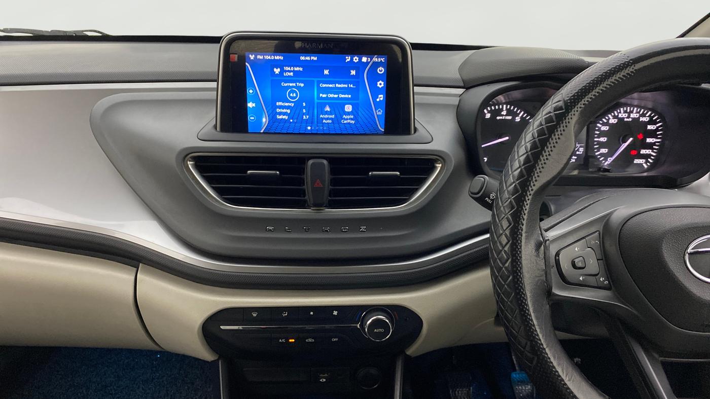 2022 Tata ALTROZ XT PETROL, CNG, Manual, 79,349 km, Air Conditioner