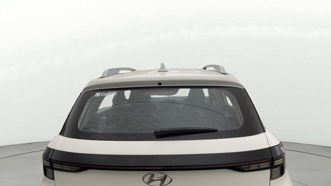 2023 Hyundai VENUE SX (O) 1.0 TURBO DCT, Petrol, Automatic, 11,677 km, Rear Windshield