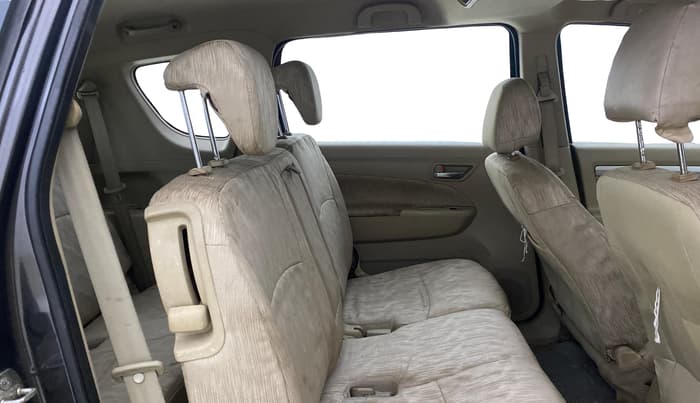 2015 Maruti Ertiga VXI, Petrol, Manual, 70,164 km, Right Side Rear Door Cabin