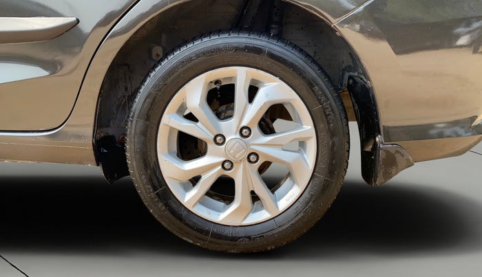 2019 Honda Amaze 1.2 V MT I-VTEC, Petrol, Manual, 74,996 km, Left Rear Wheel