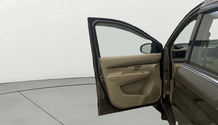 2019 Maruti Ertiga VXI SHVS, CNG, Manual, 90,186 km, LHS Front Door