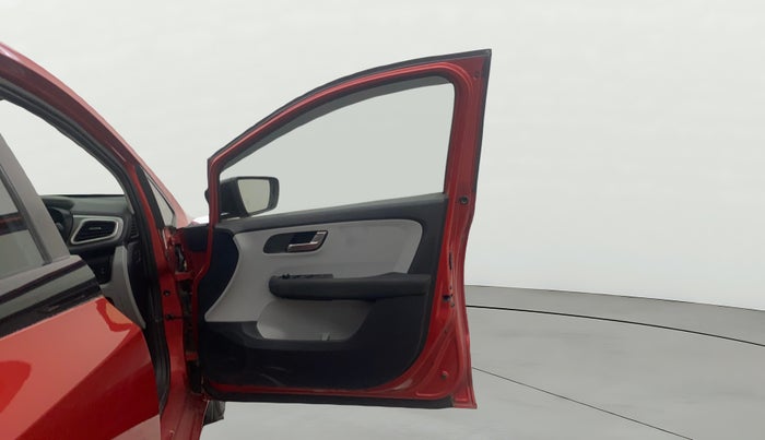 2021 Tata ALTROZ XZ PETROL, Petrol, Manual, 31,006 km, RHS Front Door