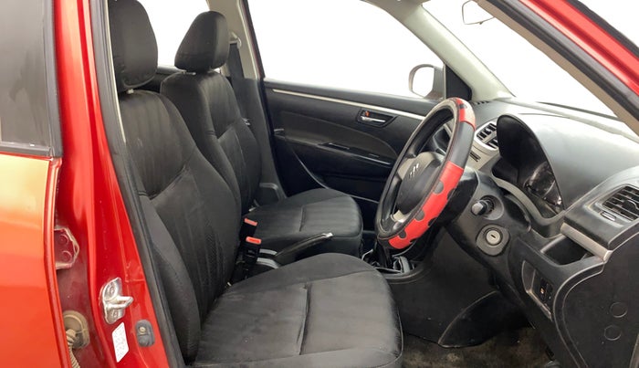 2014 Maruti Swift VXI, Petrol, Manual, 1,44,858 km, Right Side Front Door Cabin