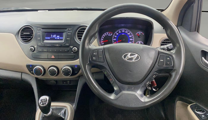 2015 Hyundai Grand i10 SPORTZ 1.2 KAPPA VTVT, Petrol, Manual, 1,01,302 km, Steering Wheel Close Up