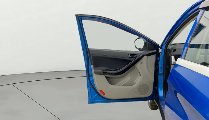 2018 Tata NEXON XMA PETROL, Petrol, Automatic, 41,901 km, LHS Front Door