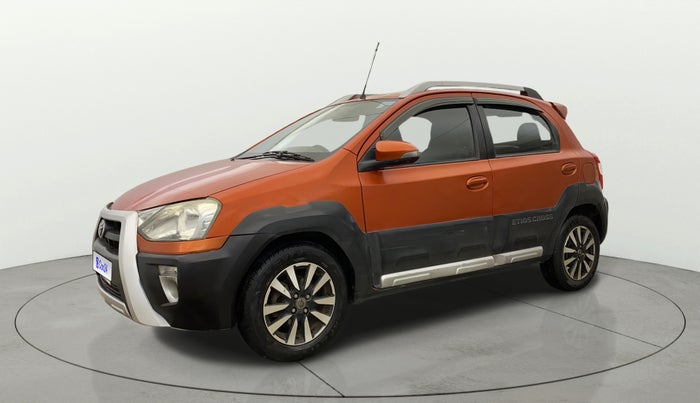 2014 Toyota Etios CROSS 1.2 G, Petrol, Manual, 86,449 km, Left Front Diagonal